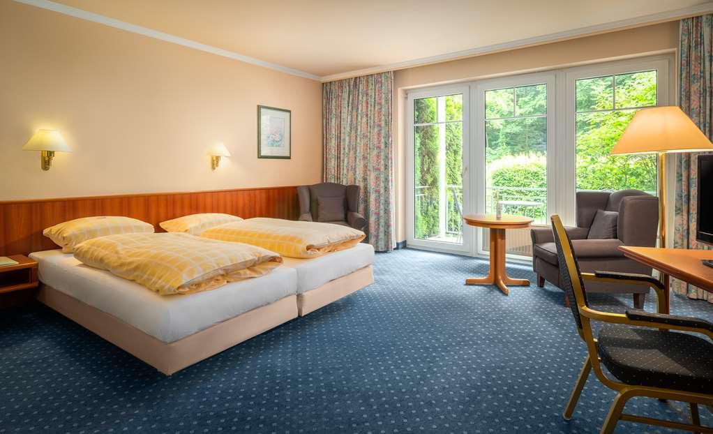Parkhotel Am Taunus Oberursel Rum bild