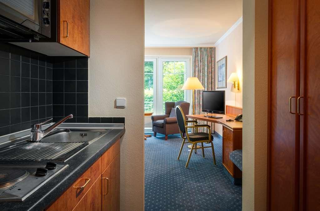 Parkhotel Am Taunus Oberursel Rum bild